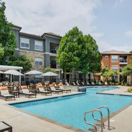 Riverpark Apartments By Barsala